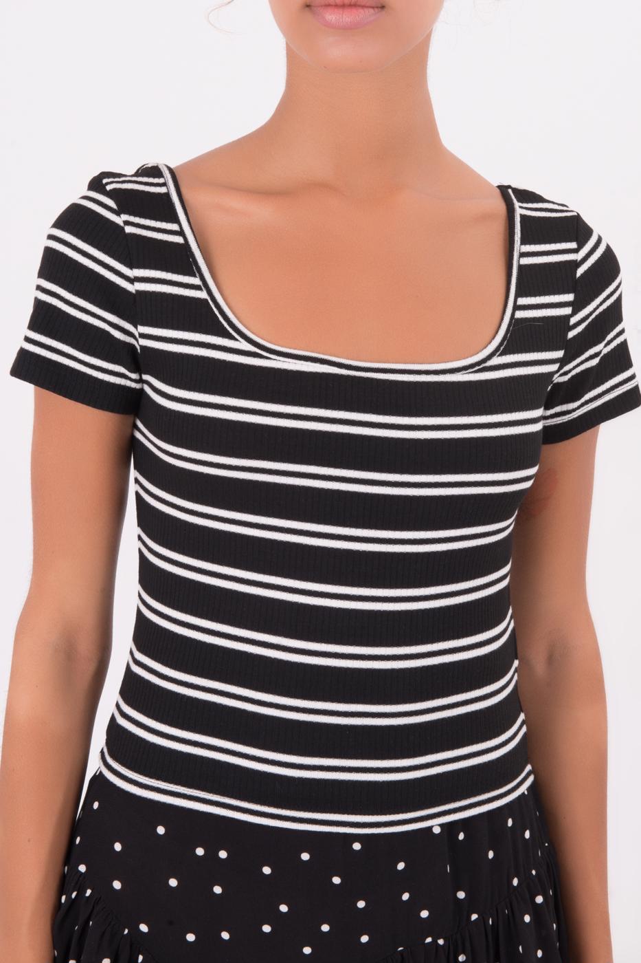 Bayan Siyah Kare Yaka Detaylı Çizgili Body