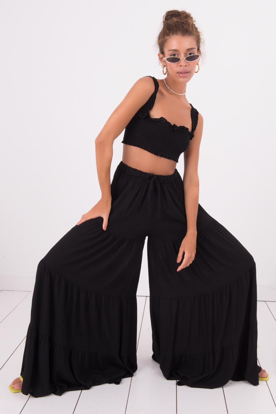 Bayan Siyah Uzun Etek Görünümlü Bol Pantolon