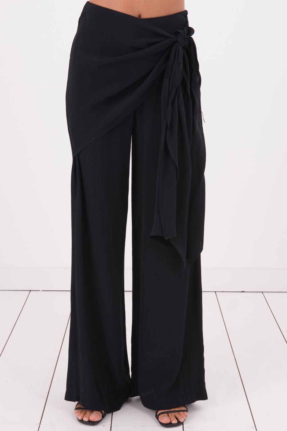 Bayan Siyah Bağlama Detaylı Bol Paça Pantolon