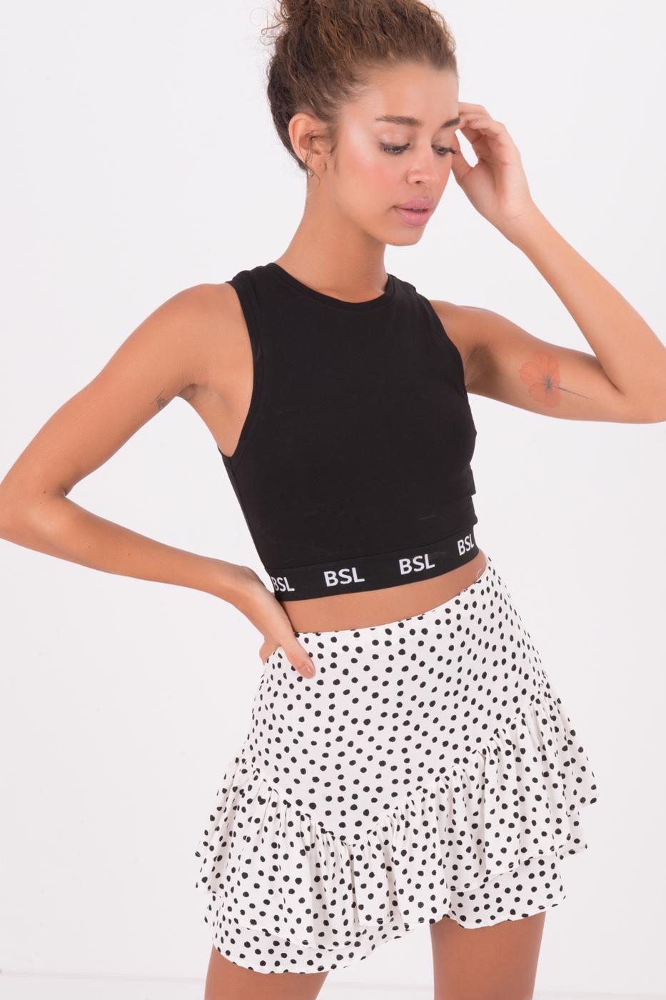 Bayan Ekru Fırfır Detaylı Etek Görünümlü Şort