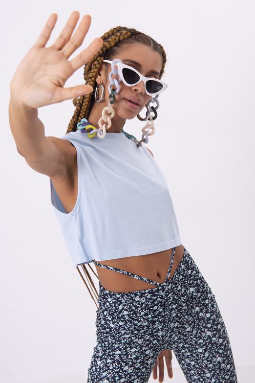 Bayan Mavi Kolsuz Yıkamalı Tişört - BSL