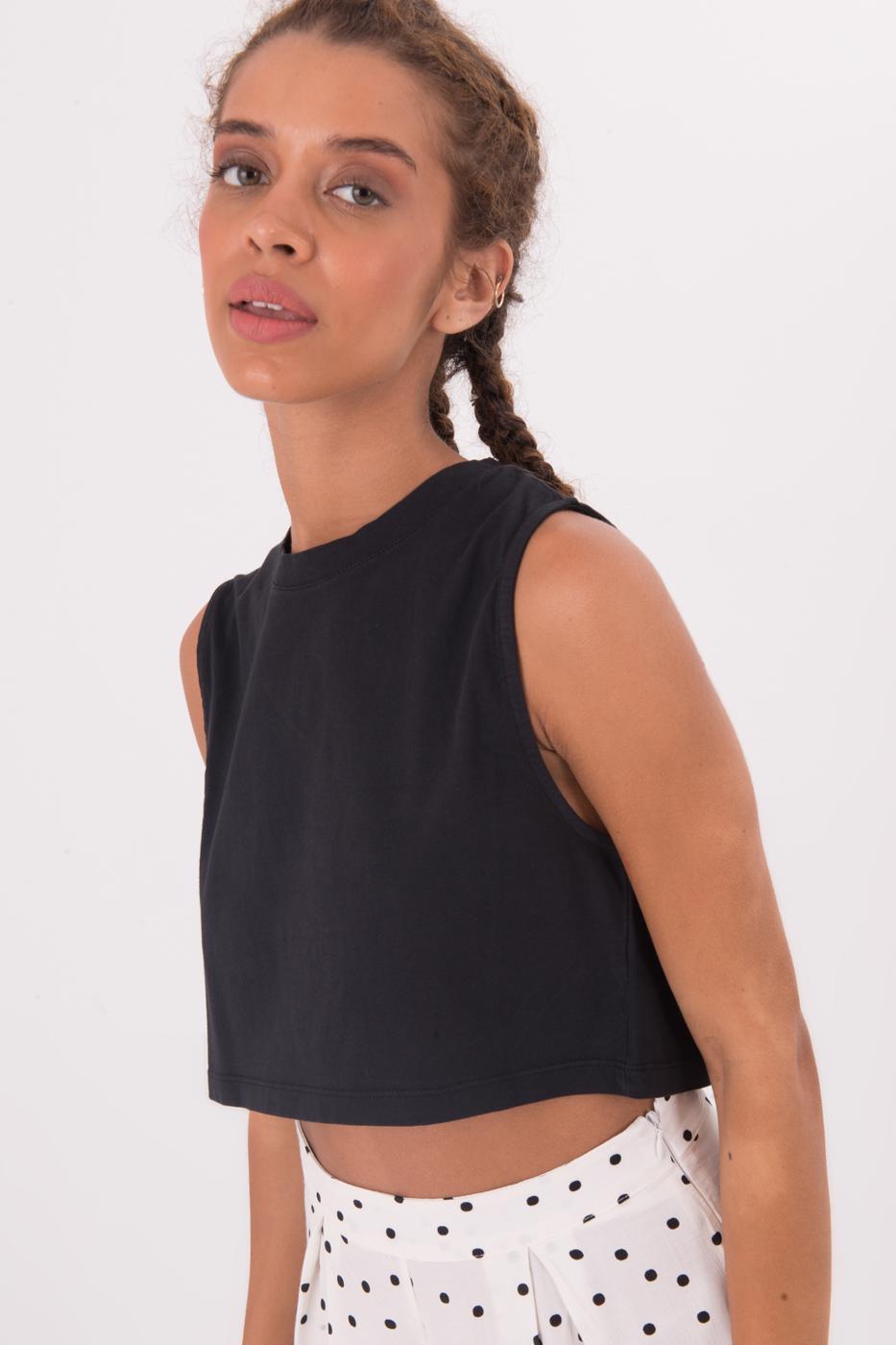 Bayan Siyah Kolsuz Yıkamalı Tişört