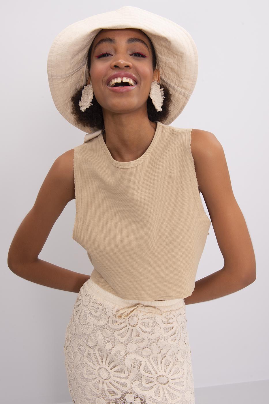 Bayan Bej Kolsuz Basic Bluz