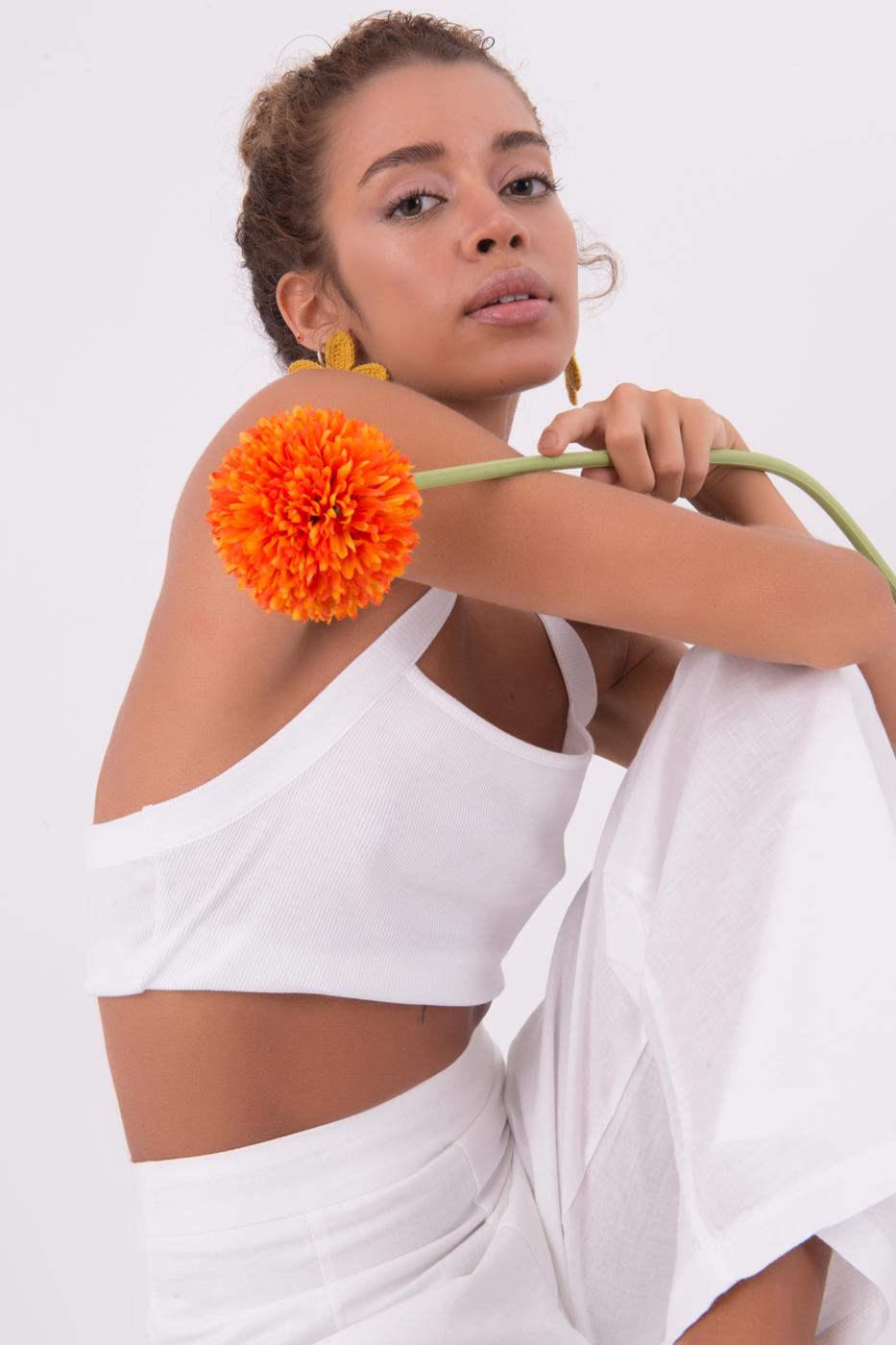 Bayan Beyaz Askılı Crop Body