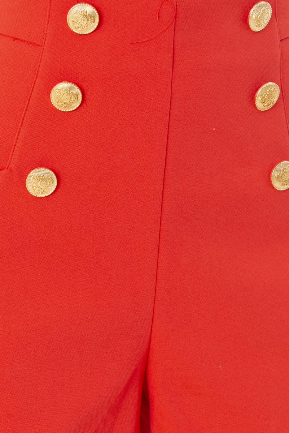 Bayan Kırmızı Düğme Detaylı Şort