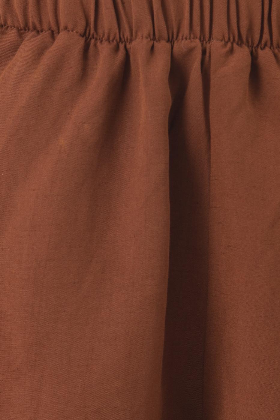 Bayan Kahverengi Bel Lastik Detaylı Mini Keten Şort