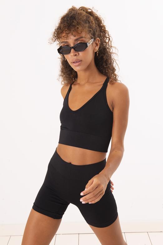 Bayan Siyah Paça Ucu Fitil Detaylı Mini Şort - BSL