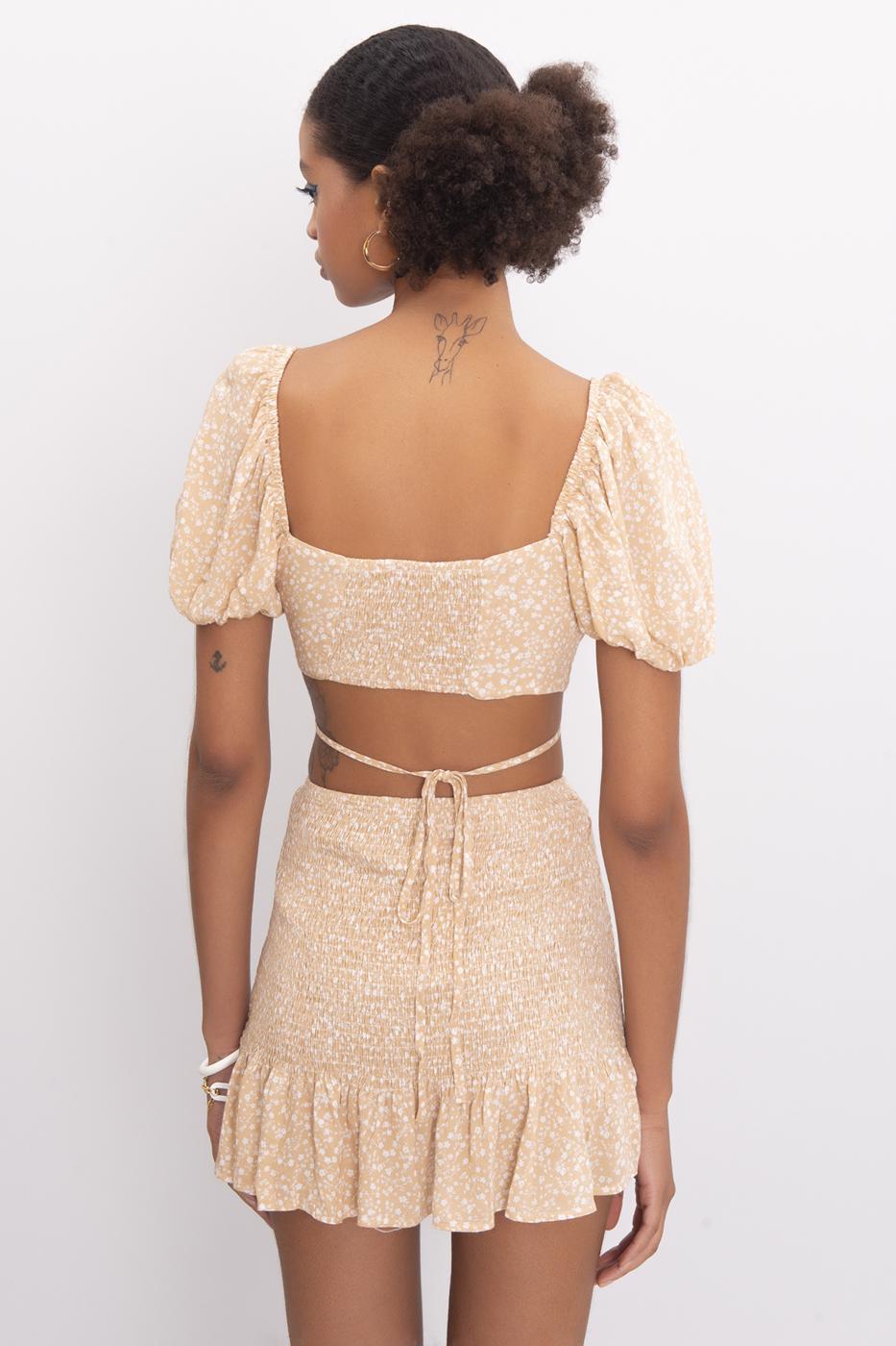 Bayan Bej Kısa Balon Kol Bel Çapraz Bağlama Detaylı Bluz