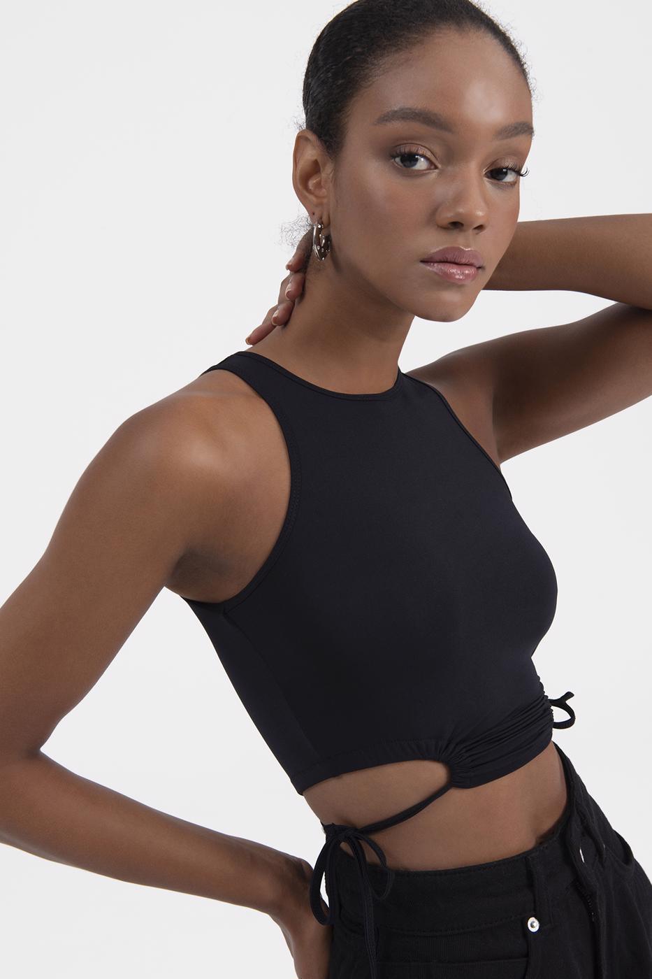 Bayan Siyah Halter Yaka Body