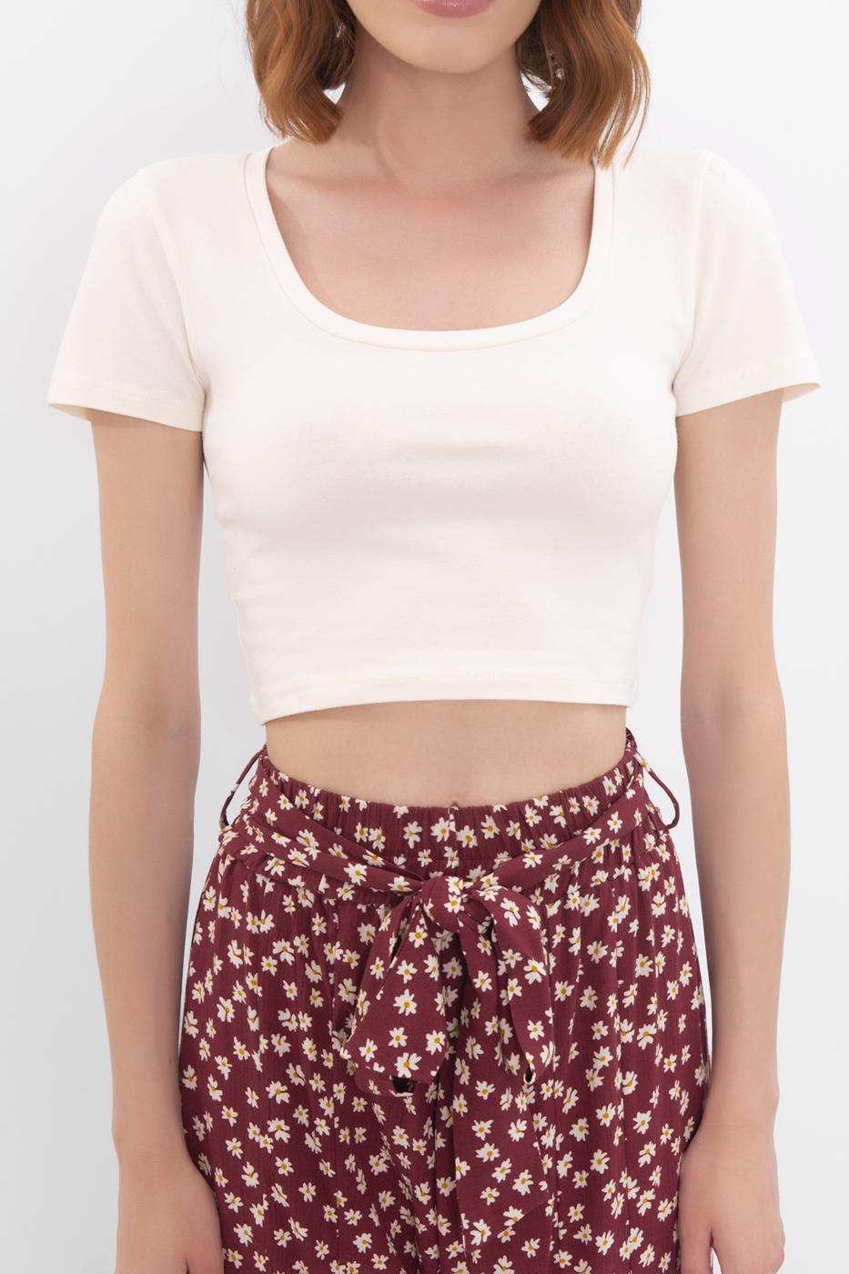 Bayan Ekru Kare Yaka Crop Body