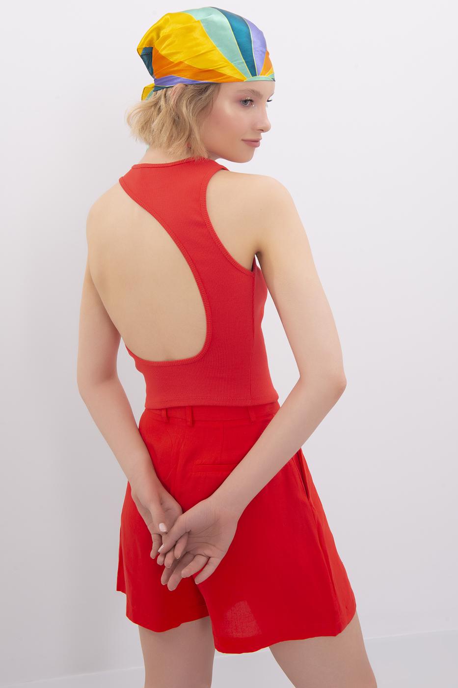 Bayan Kırmızı Sırt Dekolteli Kolsuz Body