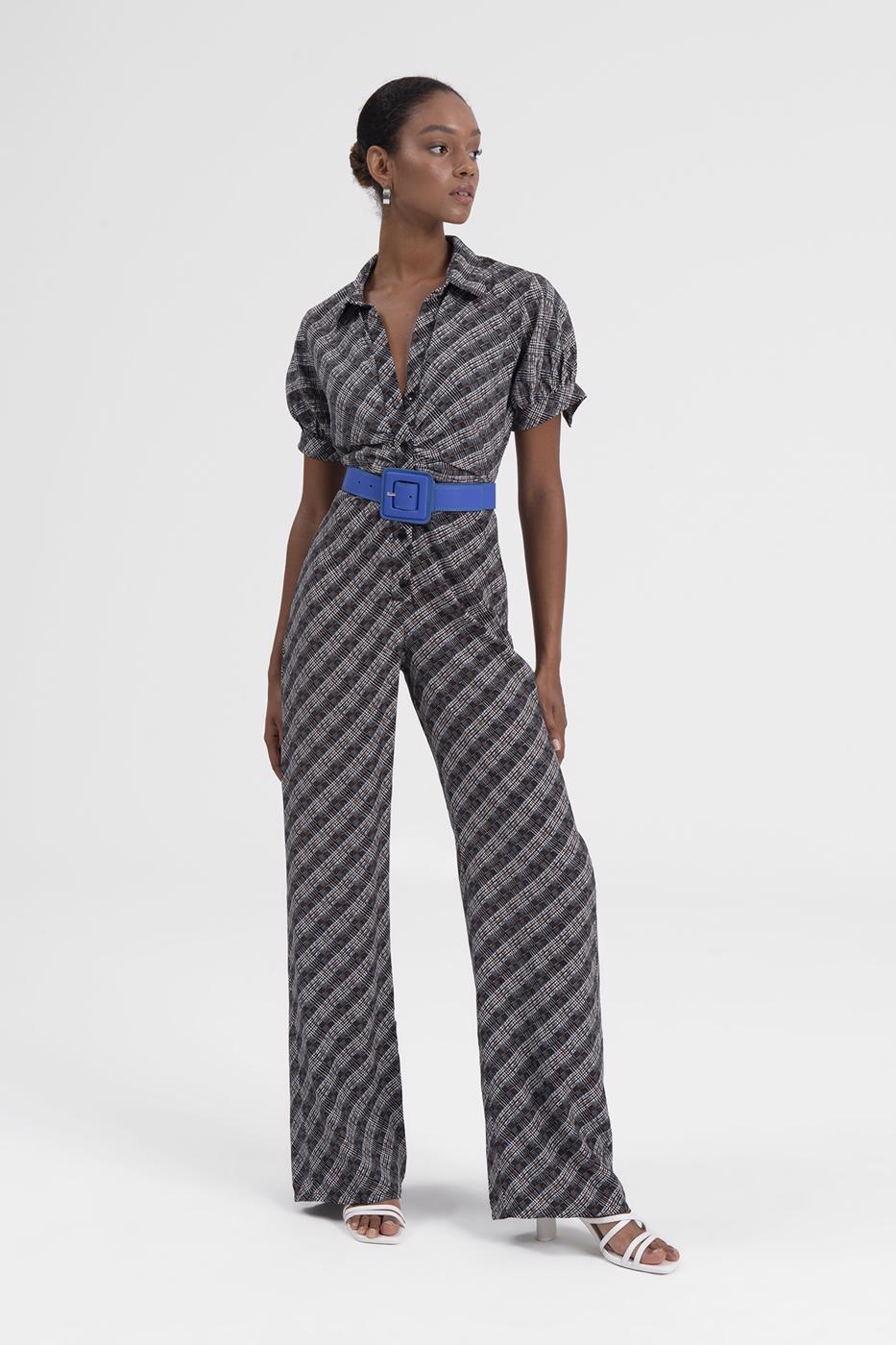 Bayan Siyah Gömlek Yaka Kısa Kollu Tulum