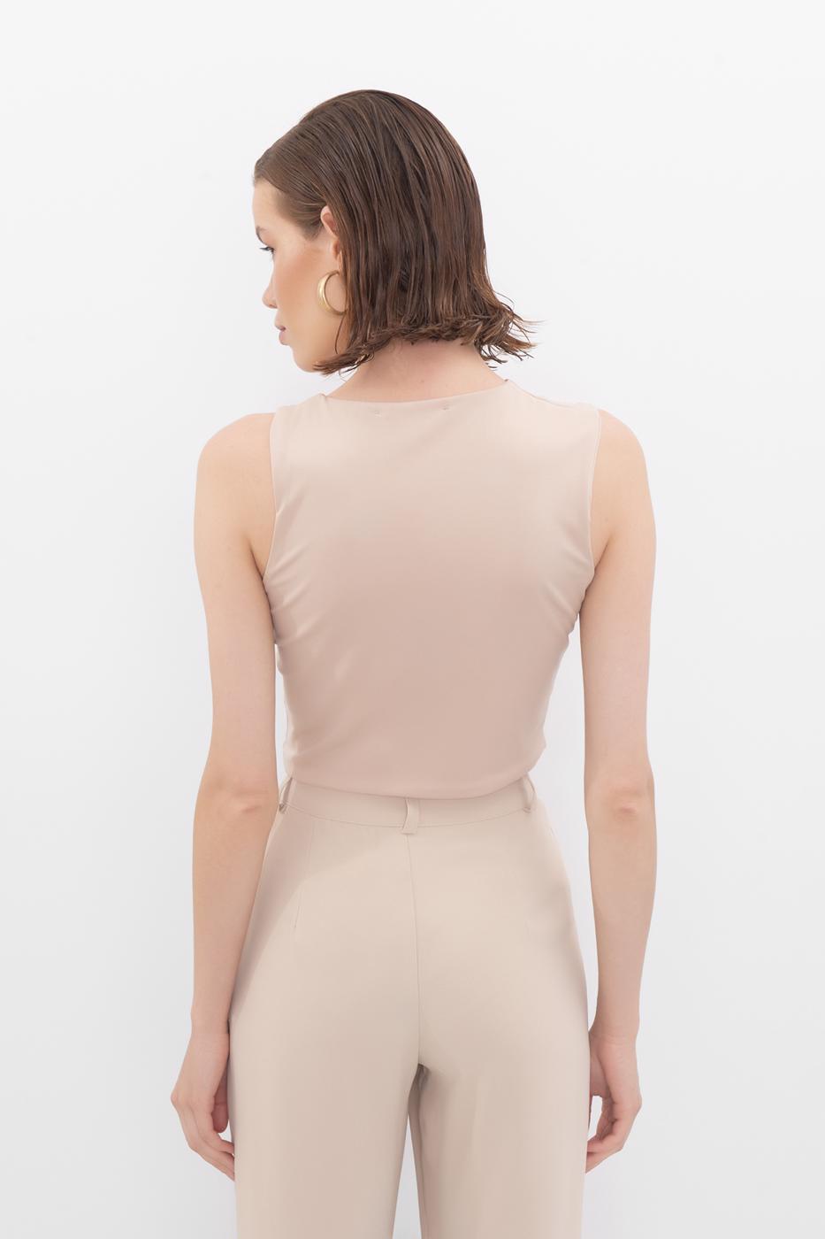 Bayan Bej Crop Body
