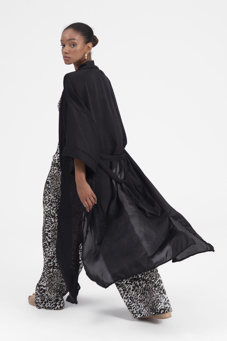 Bayan Siyah Kemer Detaylı Yarasa Kol Kimono