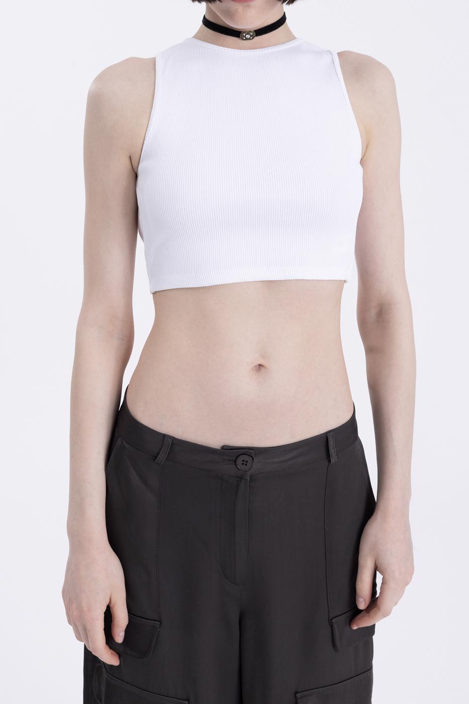 Bayan Beyaz Sırt Pencereli Crop Body