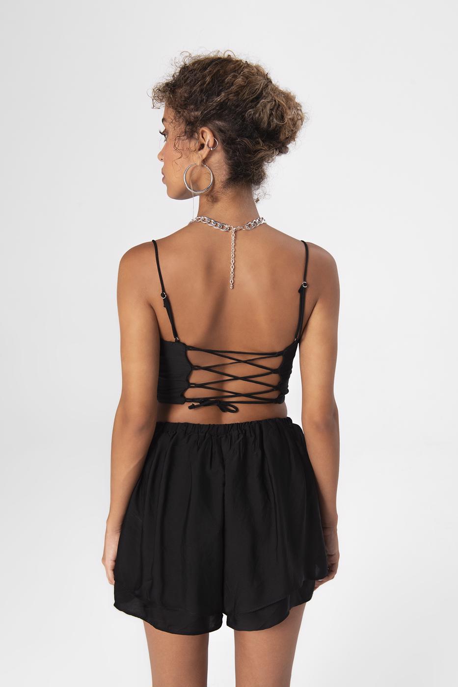 Bayan Siyah Degaje Yaka Askılı Crop Bluz