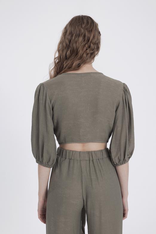 Bayan Haki Balon Kollu Ön Bağlama Detaylı Crop Bluz - BSL