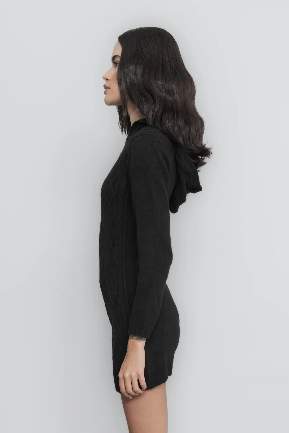 Bayan Siyah Kapüşon Detaylı Triko Mini Tulum