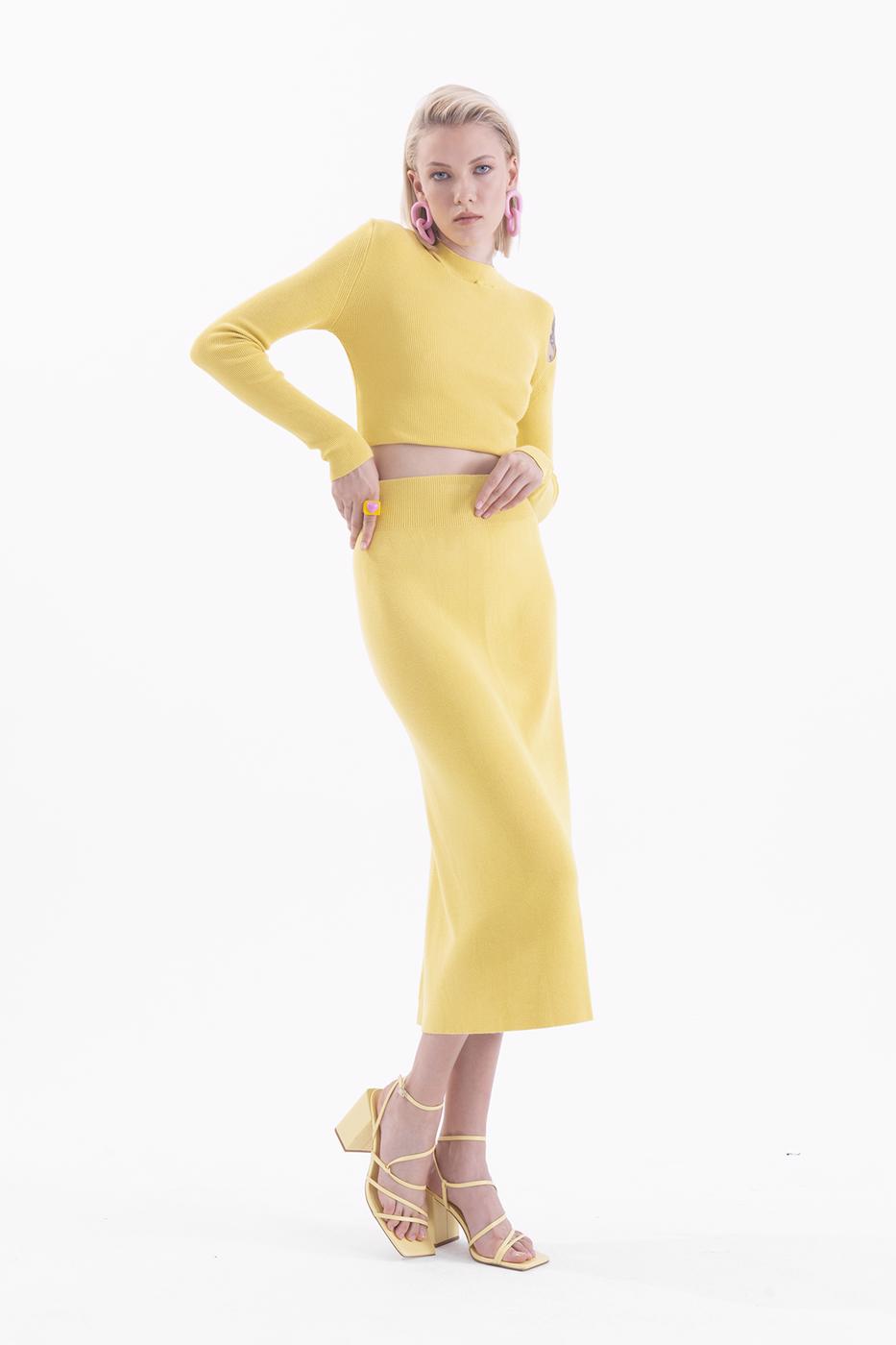 Bayan Yeşil Tek Yırtmaçlı Midi Triko Kalem Etek