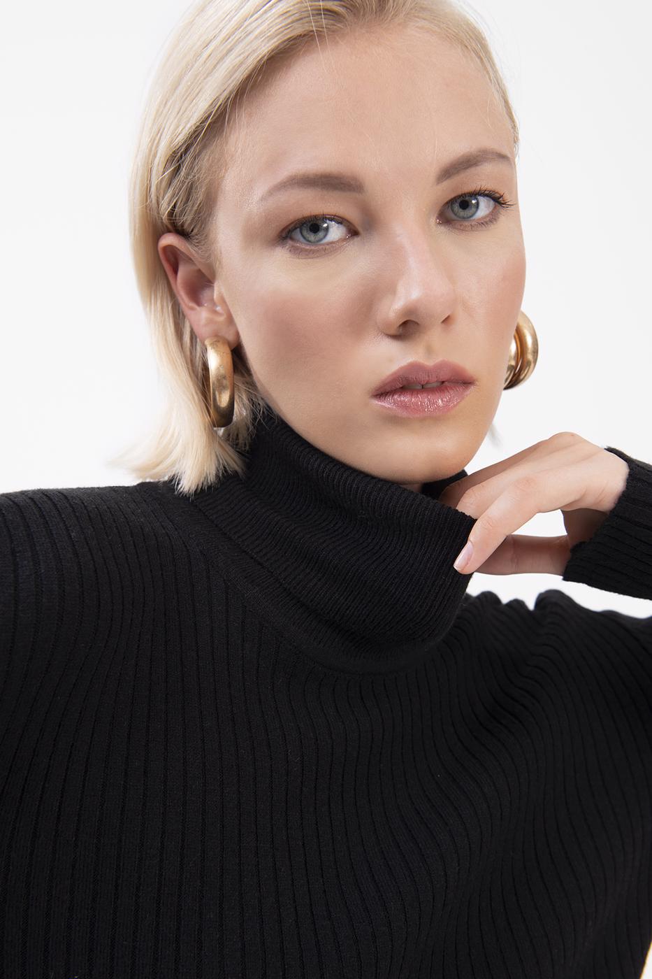 Bayan Siyah Balıkçı Triko Body