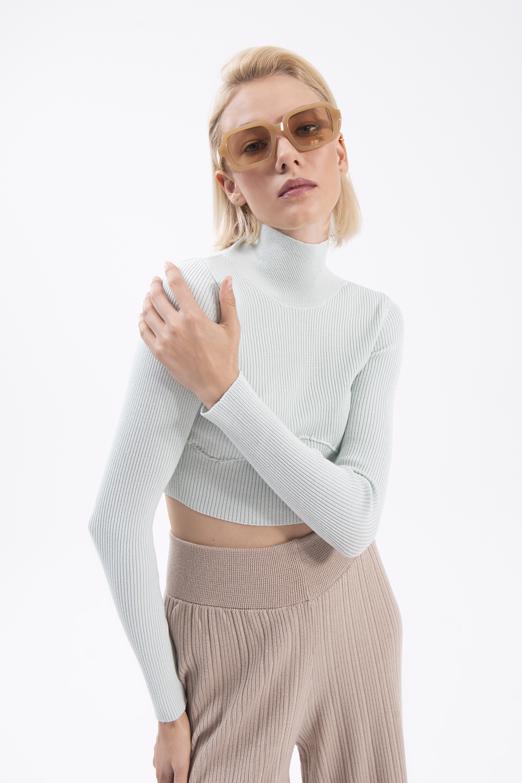 Bayan Yeşil Dik Yakalı Crop Triko Bluz - BSL