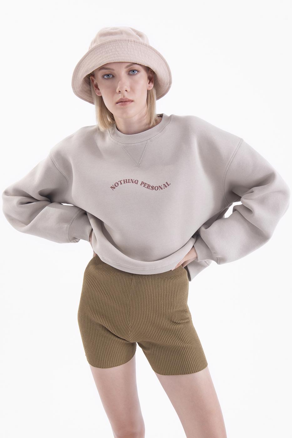 Bayan Bej Baskılı Basic Crop Sweatshirt