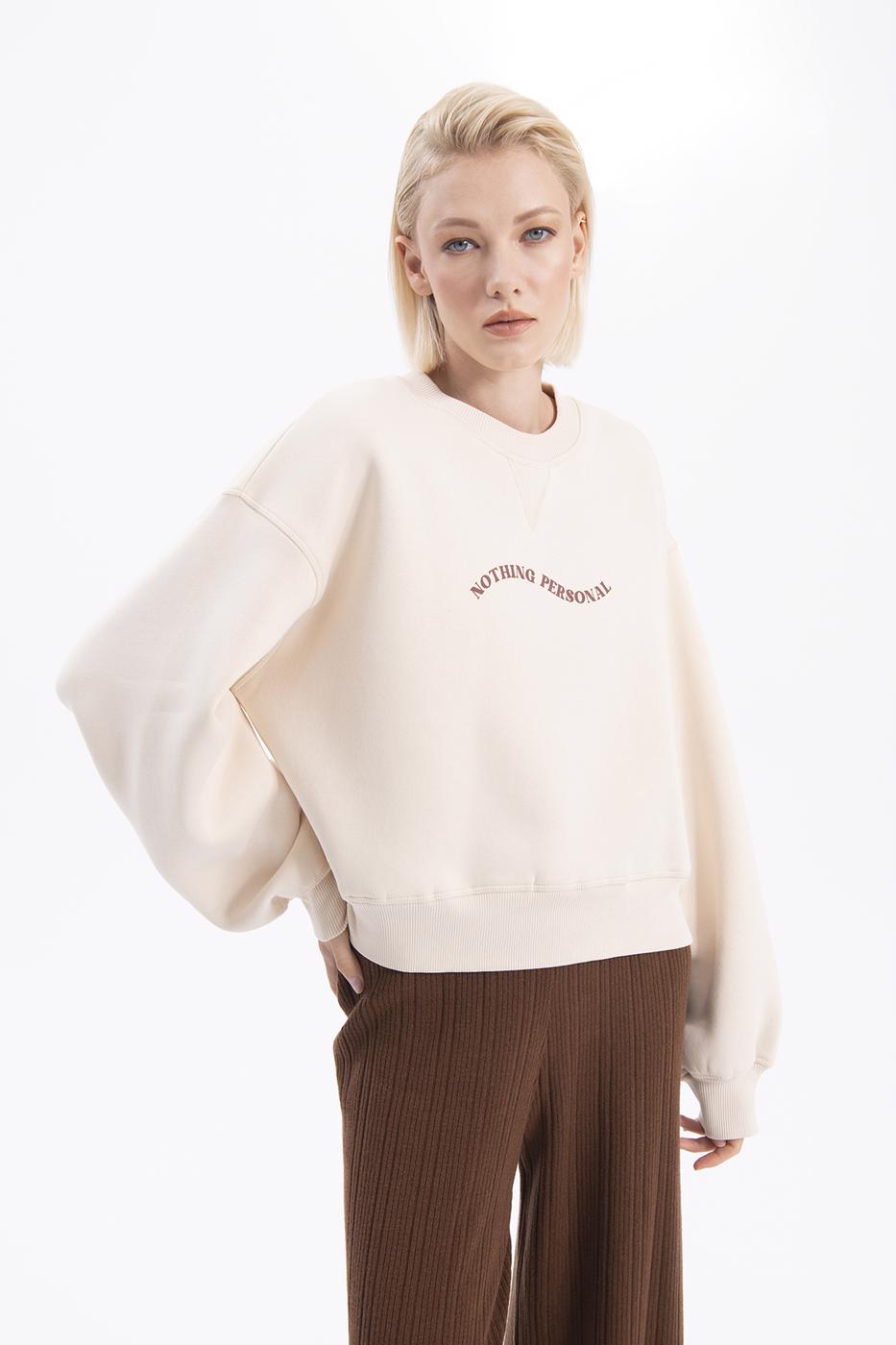 Bayan Krem Baskılı Basic Crop Sweatshirt