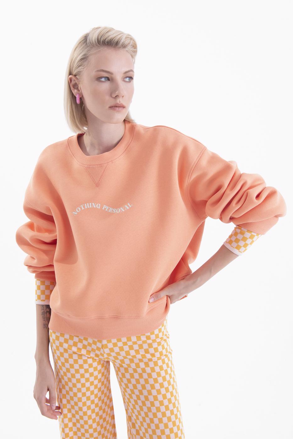 Bayan Somon Baskılı Basic Crop Sweatshirt