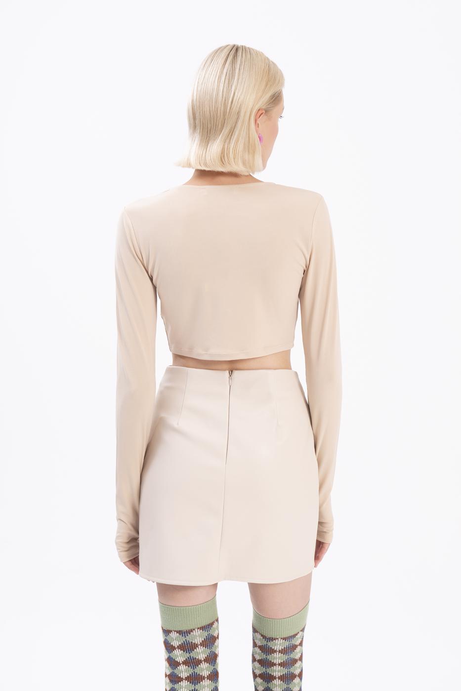 Bayan Bej Pencere Detaylı Crop Body