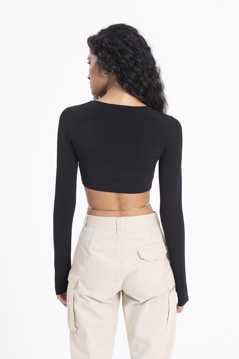 Bayan Siyah Pencere Detaylı Crop Body