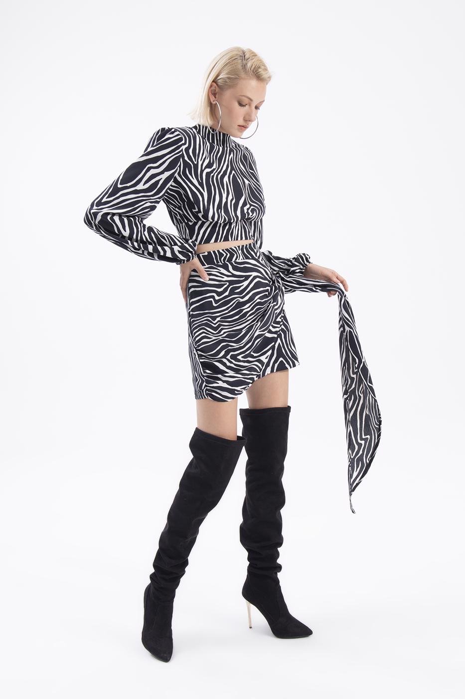 Bayan Siyah Aller Parçalı Mini Etek