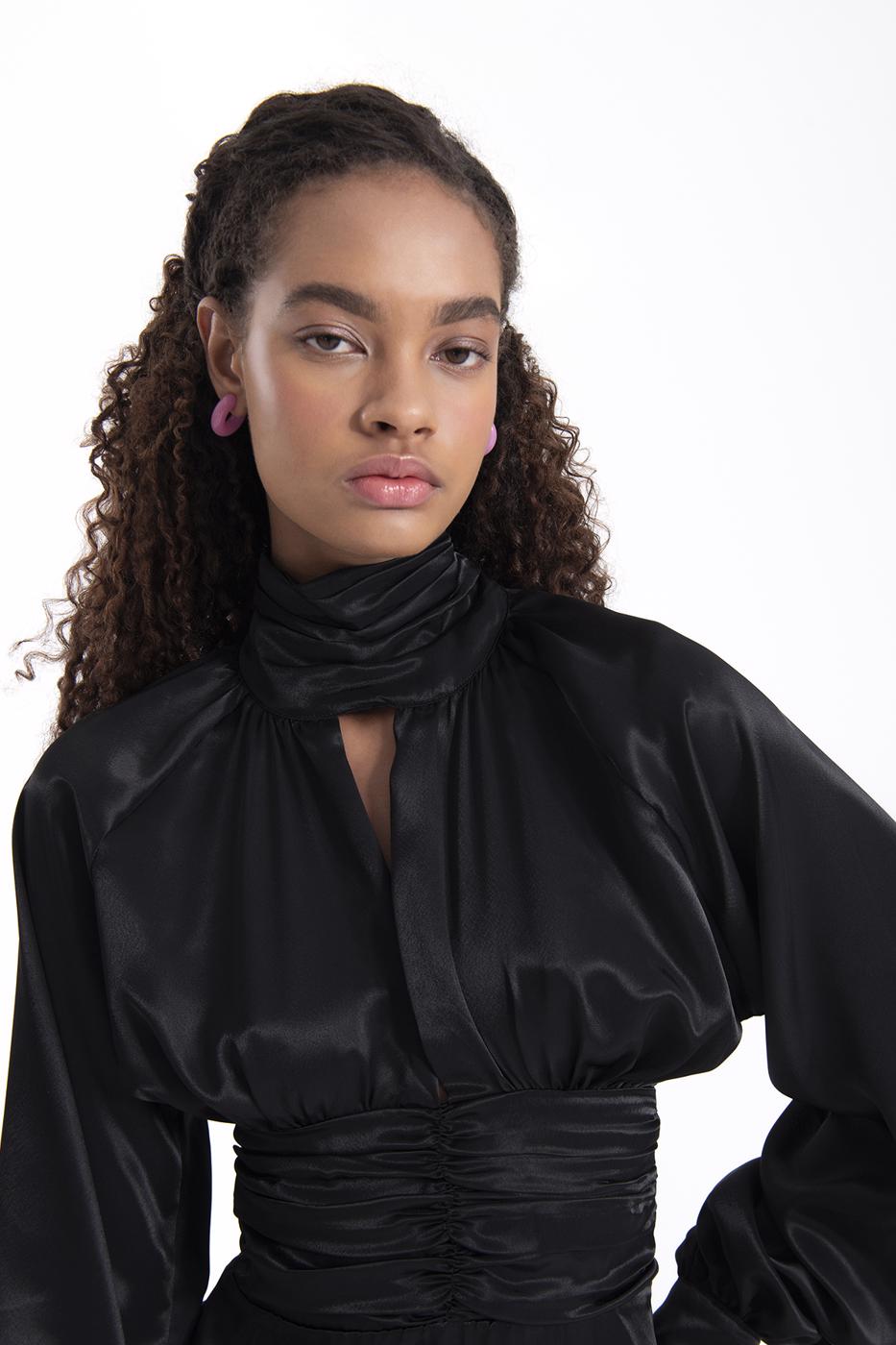 Bayan Siyah Dik Yaka Balon Kollu Mini Saten Elbise