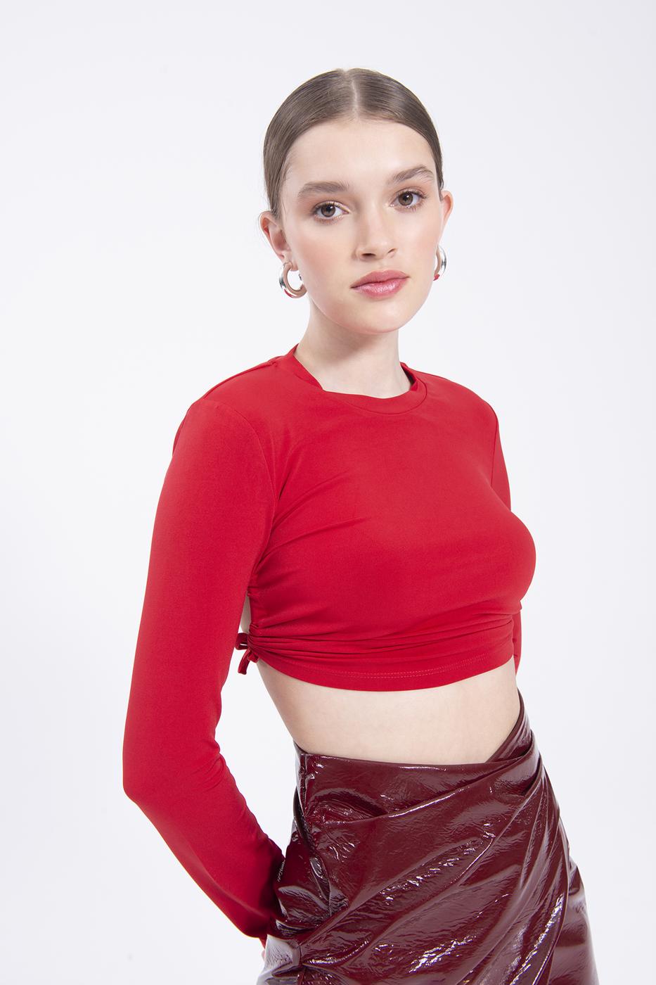 Bayan Kırmızı Sırt Dekolteli Crop Top