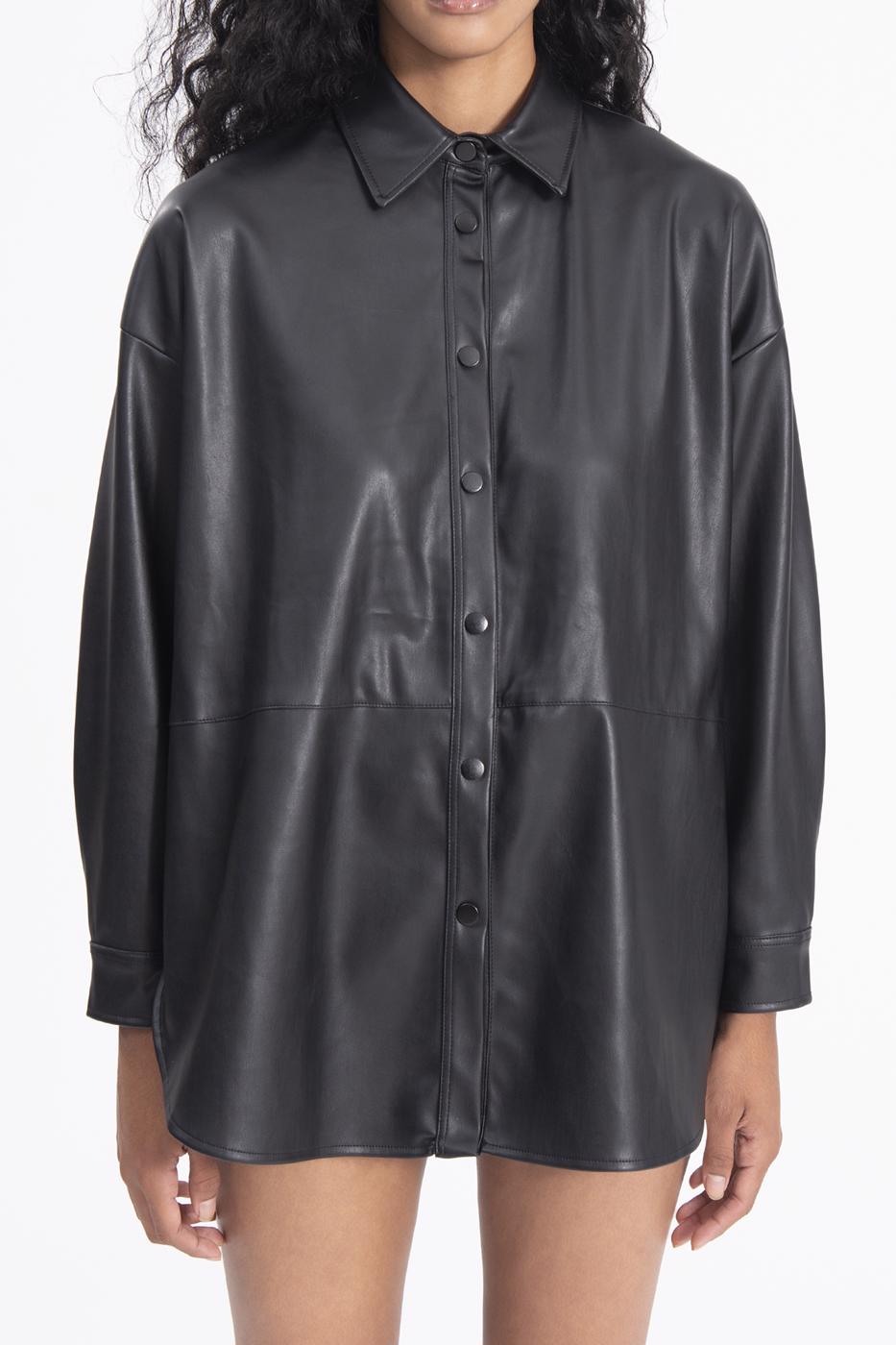Bayan Siyah Oversize Deri Gömlek