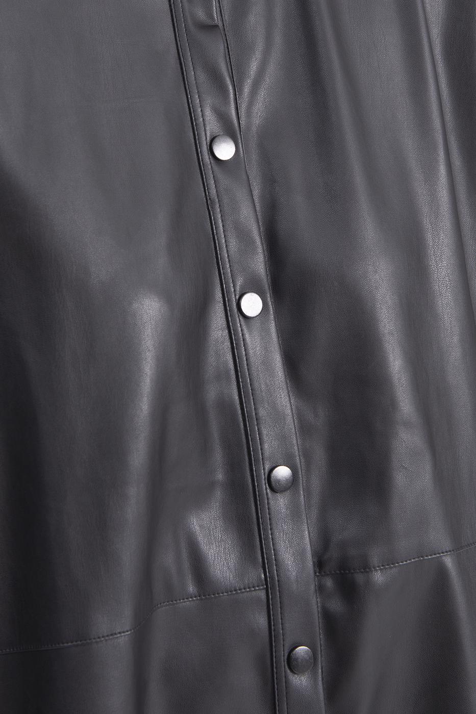 Bayan Siyah Oversize Deri Gömlek