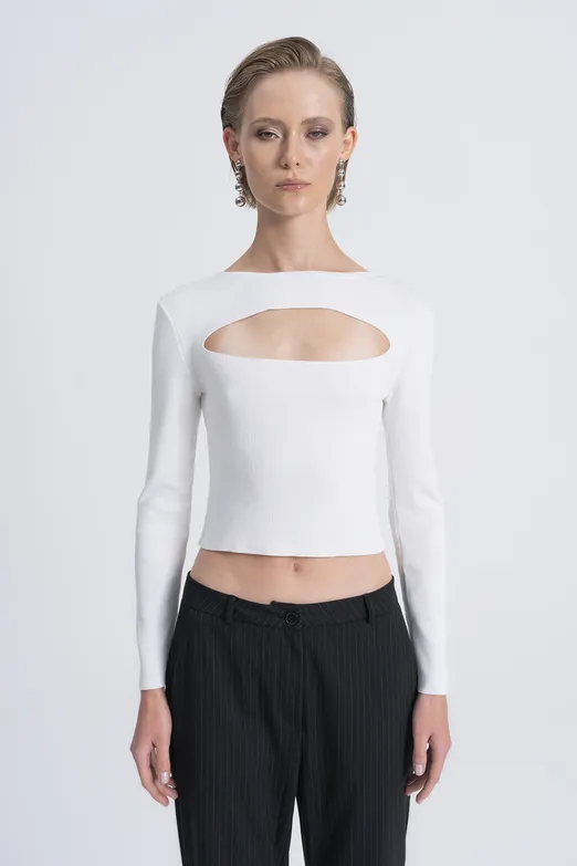 Bayan Beyaz Pencere Detaylı Triko Top - BSL