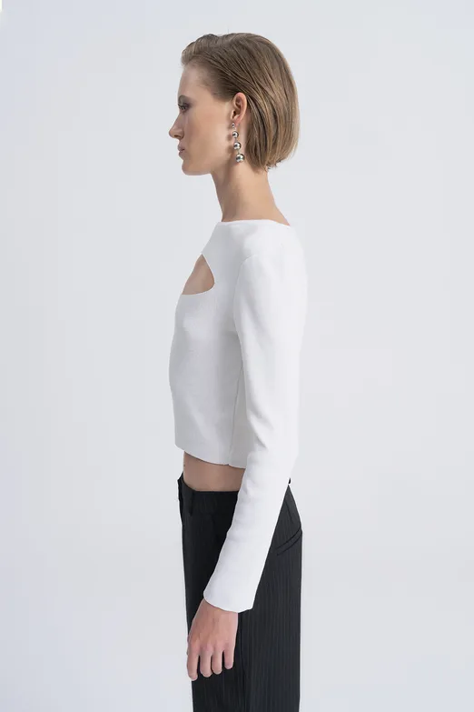 Bayan Beyaz Pencere Detaylı Triko Top - BSL