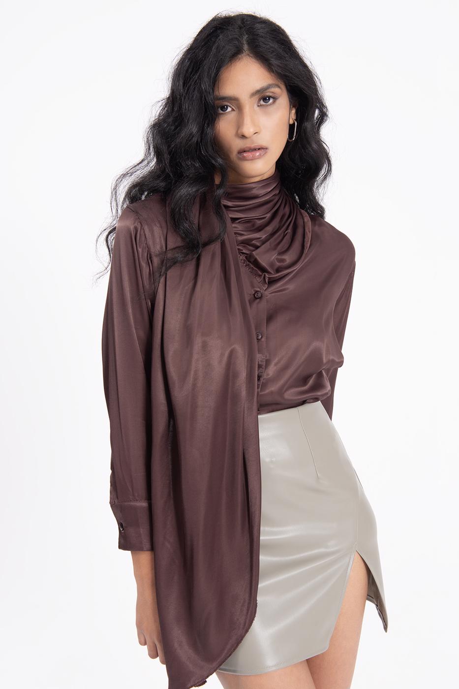 Bayan Kahverengi Yaka Detaylı Saten Gömlek