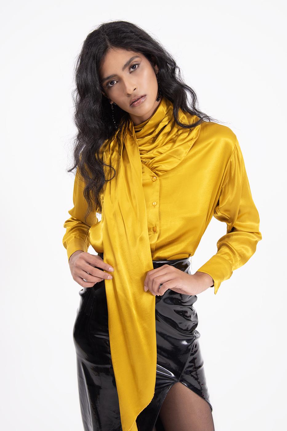 Bayan Sarı Yaka Detaylı Saten Gömlek