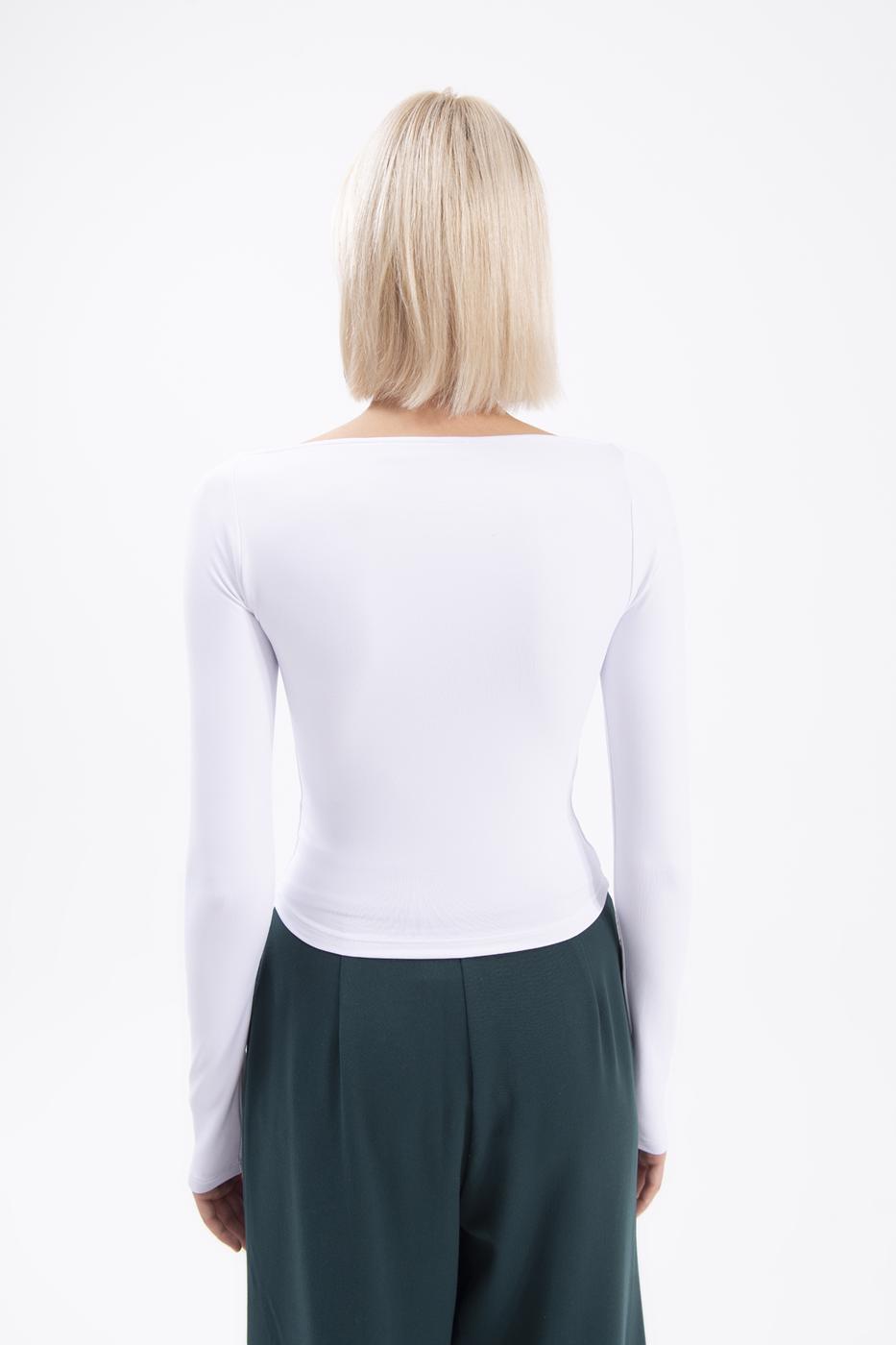 Bayan Beyaz Yaka Burgulu Top