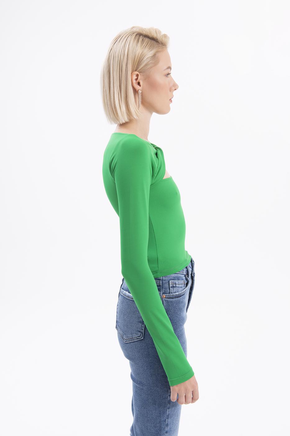 Bayan Yeşil Yaka Burgulu Top