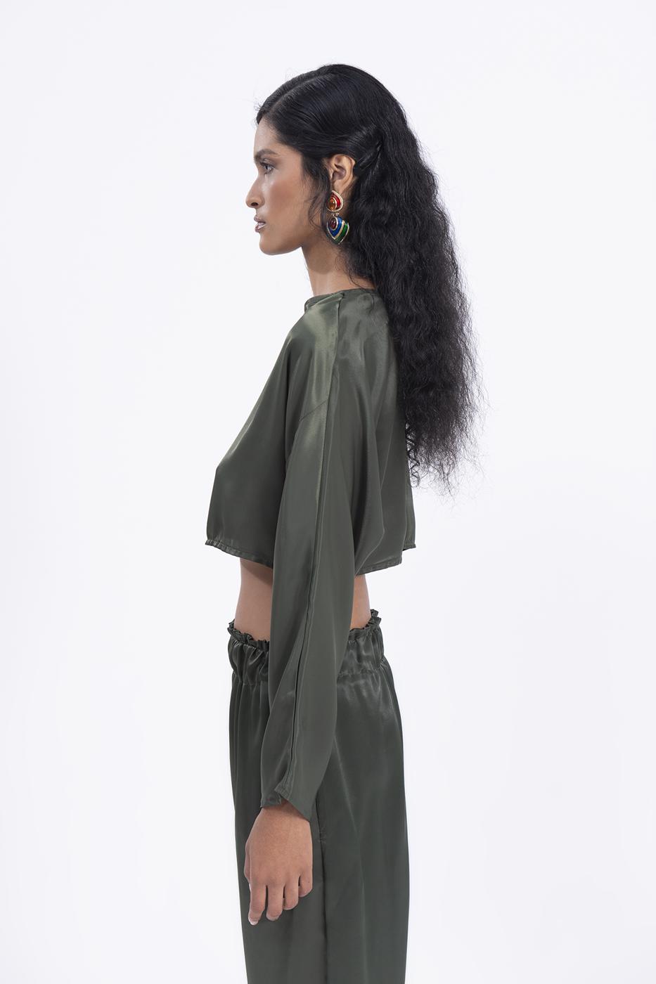 Bayan Haki Kayık Yaka Saten Bluz