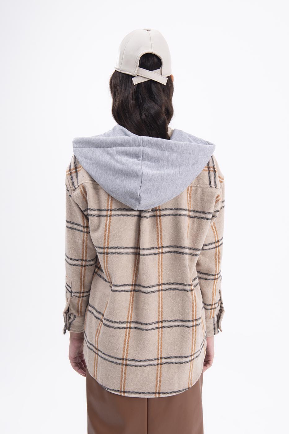 Bayan Bej Kapüşonlu Ekoseli Kalın Gömlek Ceket