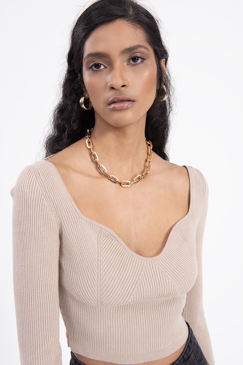 Bayan Bej Göğüs Dekolteli Triko Crop Top