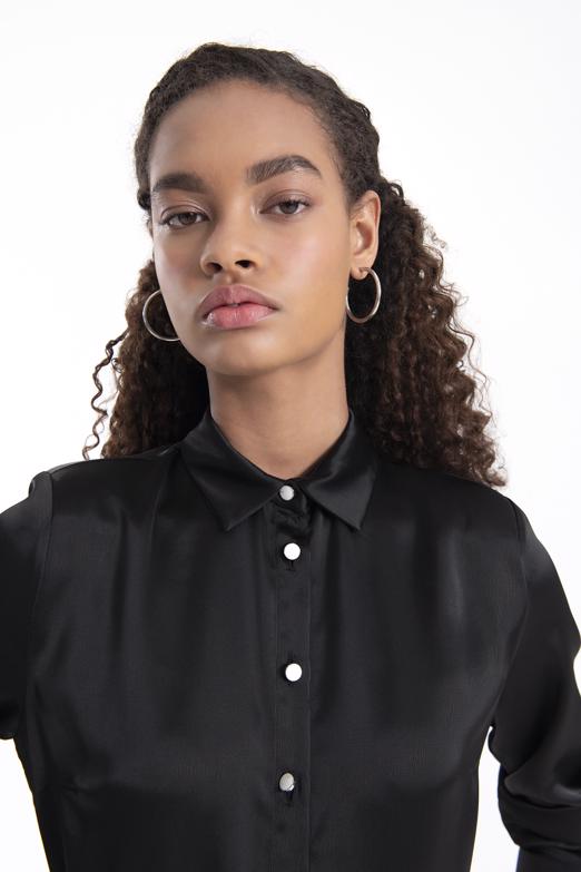 Bayan Siyah Saten Gömlek - BSL