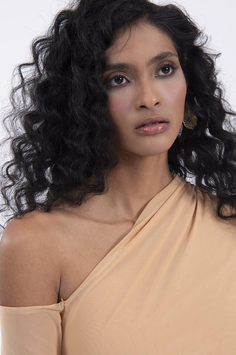 Bayan Bej Tek Omuz Dekolteli Tül Bodysuit