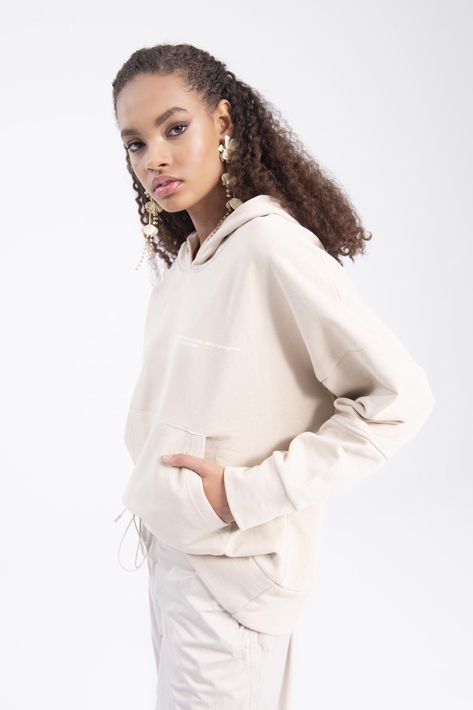 Bayan Bej Kapüşonlu Baskı Detaylı Sweatshırt