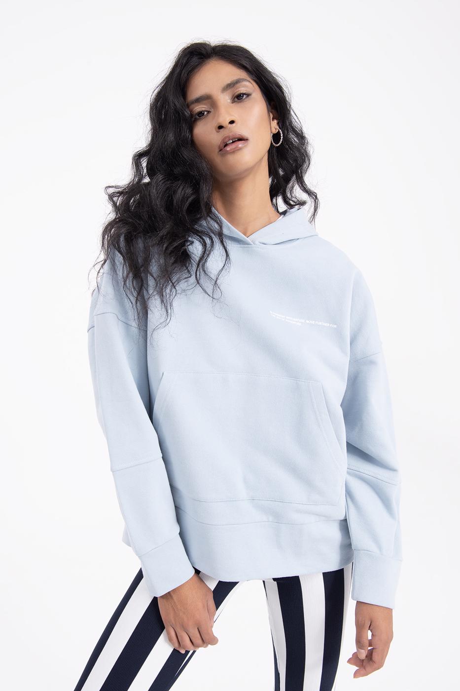 Bayan Mavi Kapüşonlu Baskı Detaylı Sweatshırt