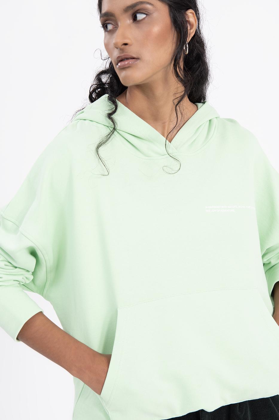 Bayan Yeşil Kapüşonlu Baskı Detaylı Sweatshırt