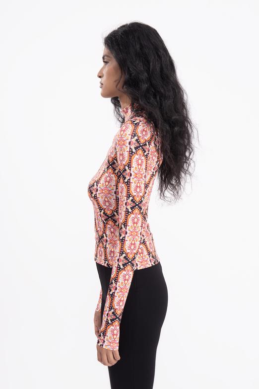 Bayan Pembe Dik Yakalı Desenli Top - BSL